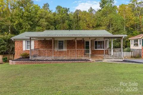 1408 Nottingham Rd, Kannapolis, NC 28081