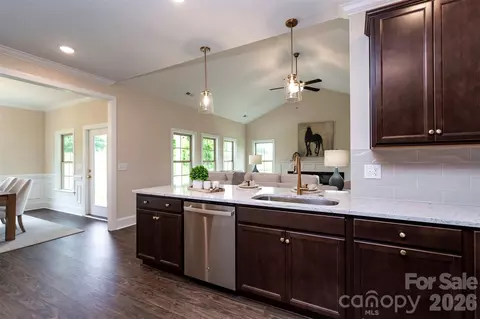 Kitchen - 3030 Buffet 49 Ln #49, Monroe, NC 28110 photo 5 of 8