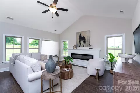 Living - 3030 Buffet 49 Ln #49, Monroe, NC 28110 photo 3 of 4