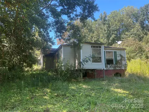 2309 Blackmon Ln, Lancaster, SC 29720