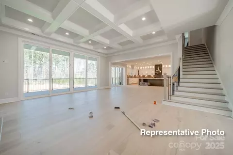 Living - 414 Turtleback Rdg, Matthews, NC 28104 photo 6 of 7