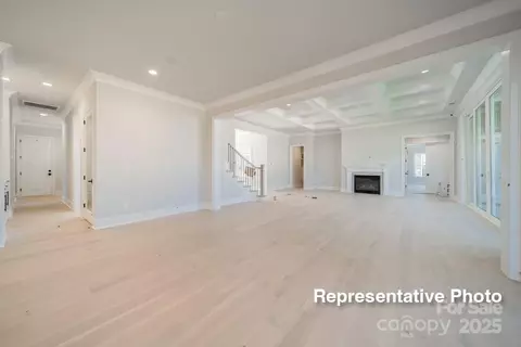 Living - 414 Turtleback Rdg, Matthews, NC 28104 photo 7 of 7