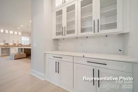 Entry Way - 414 Turtleback Rdg, Matthews, NC 28104 photo 1 of 2