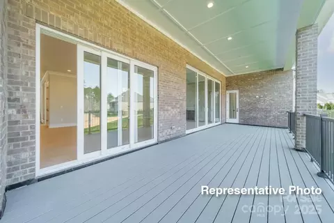 Exterior - 414 Turtleback Rdg, Matthews, NC 28104 photo 3 of 3