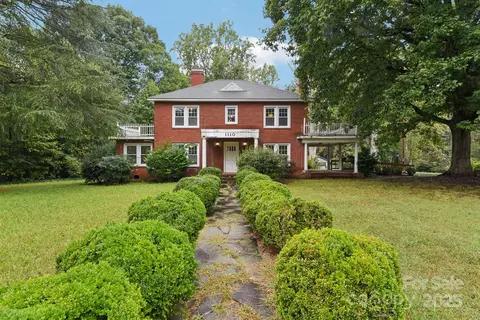 1110 Rogers Lake Rd, Kannapolis, NC 28081