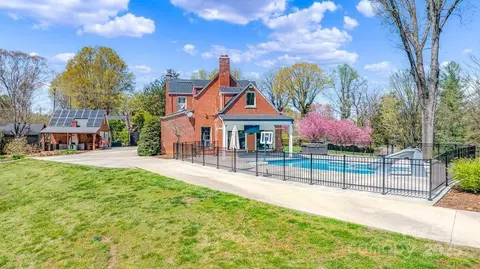 300 Morgan St, Marion, NC 28752