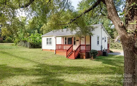 2500 Old Steele Creek Rd, Charlotte, NC 28208