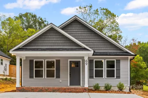 69 Lake Nw Dr NW, Concord, NC 28027