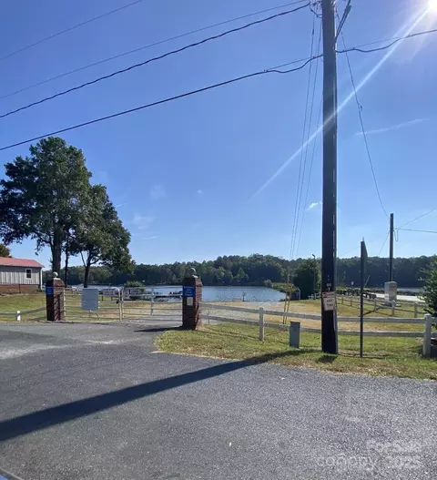 237 Panfish Ln, Salisbury, NC 28146 photo 4