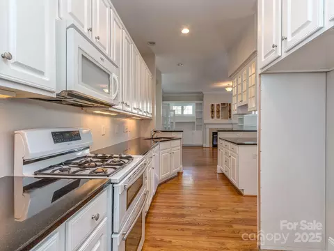 Kitchen - 5227 Beacon Ct, Fort Mill, SC 29708 photo 3 of 3