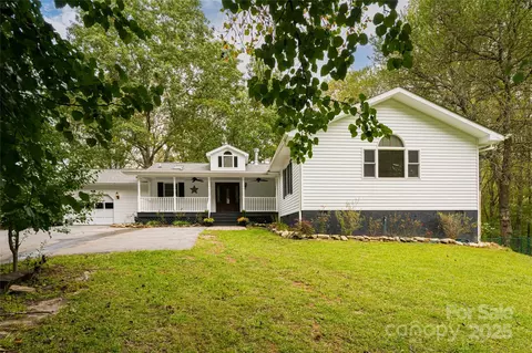 1388 King Rd, Pisgah Forest, NC 28768