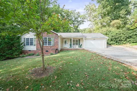 2714 Mauser Dr, Newton, NC 28658