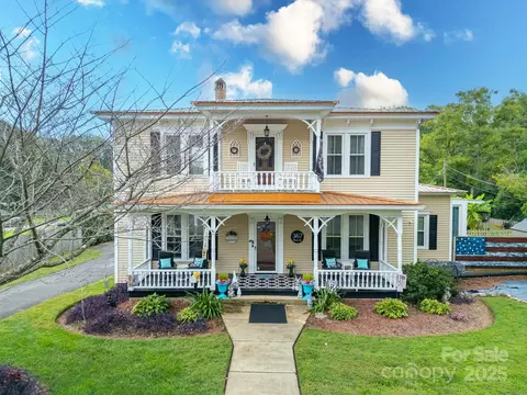 367 Main St, Mcadenville, NC 28101