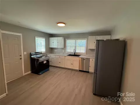 Kitchen - Sikes Mill Road, Monroe, NC 28110 photo 4 of 4