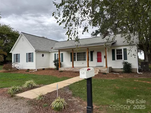 407 State Park Rd, Troutman, NC 28166