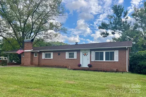 2646 Mount Home Church Rd, Morganton, NC 28655