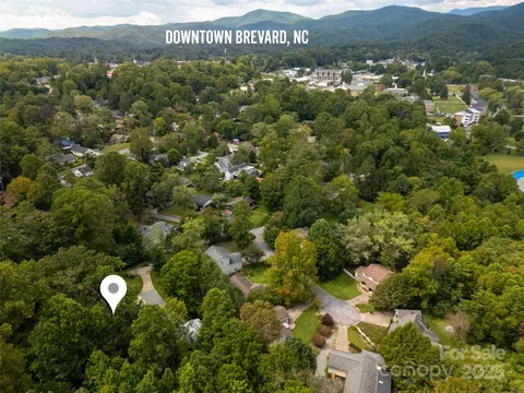 View/Area - 35 Oak St, Brevard, NC 28712 photo 1 of 3
