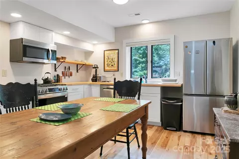 Kitchen - 35 Oak St, Brevard, NC 28712 photo 3 of 6