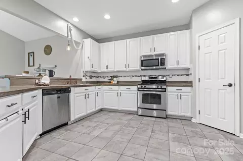 10907 Tailwater St, Davidson, NC 28036 photo 12