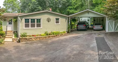 74 Huntley Rd, Fletcher, NC 28732