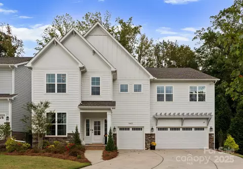 5411 Deerview Ct, Charlotte, NC 28270