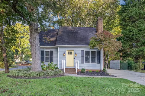 2475 Autumnwood Trl, Gastonia, NC 28056
