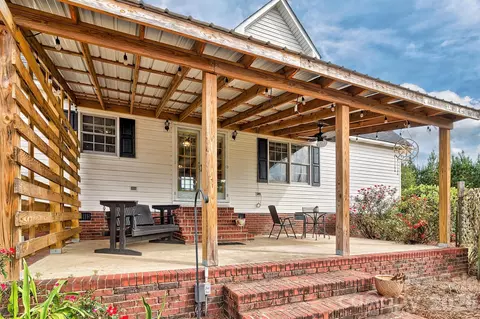 Exterior - 176 Griffin Rd, Pageland, SC 29728 photo 6 of 10