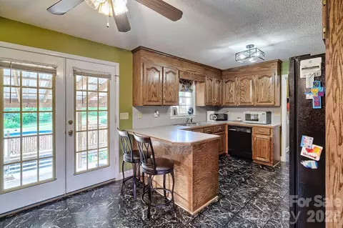 Kitchen - 176 Griffin Rd, Pageland, SC 29728 photo 1 of 5