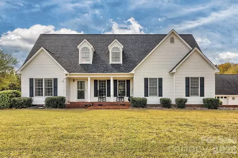 Exterior - 176 Griffin Rd, Pageland, SC 29728 photo 5 of 10