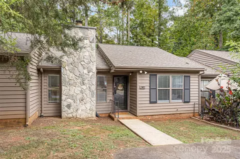 382 Sweetgum Dr, Fort Mill, SC 29715