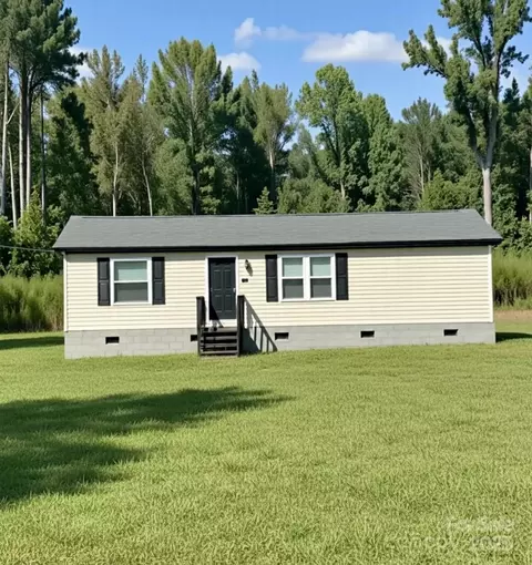 2802 Sycamore Rd, Jefferson, SC 29718