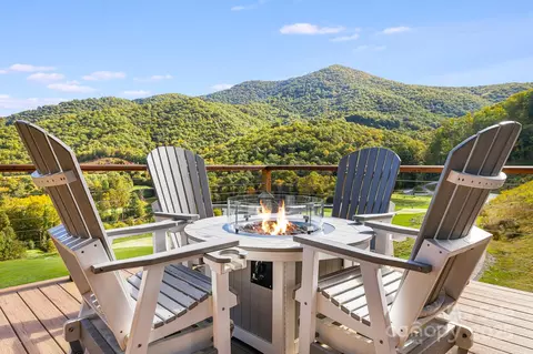 Exterior - 13 Switchgrass 407 Ln #407, Sylva, NC 28779 photo 3 of 8