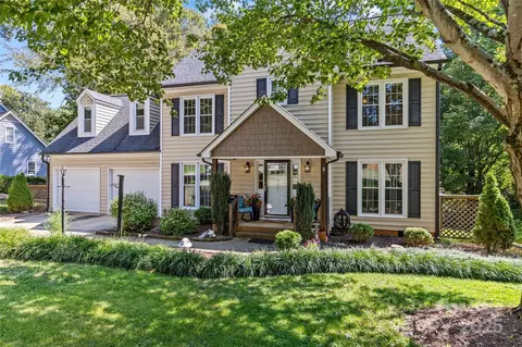 301 Southfork Dr, Belmont, NC 28012