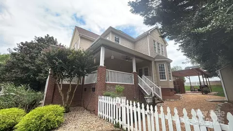 4087 Kiser Cove Ln, Terrell, NC 28682 photo 3