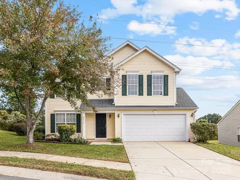 2914 Bridgeville Ln, Charlotte, NC 28262