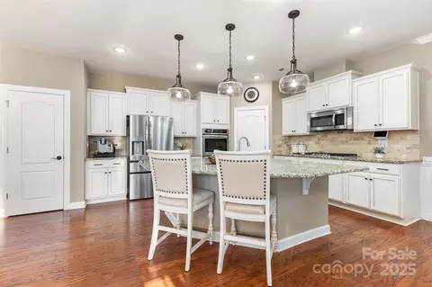 3125 Arches Bluff Cir, Lancaster, SC 29720 photo 9