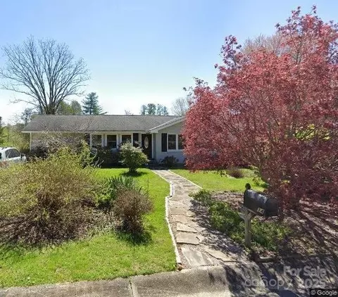 14 Poplar St, Brevard, NC 28712