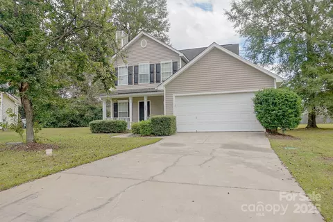 534 S Maney Ct, Hopkins, SC 29061
