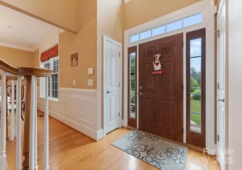 Entry Way - 7133 Gildhall Ct, Denver, NC 28037 photo 1 of 2
