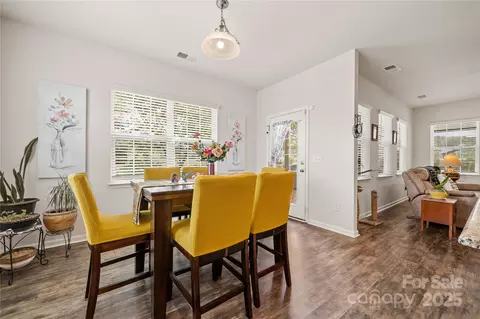 211 Samuel St, Matthews, NC 28104 photo 20