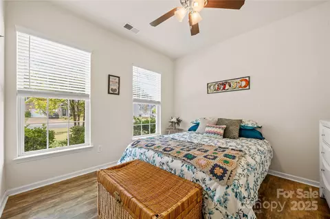 211 Samuel St, Matthews, NC 28104 photo 8