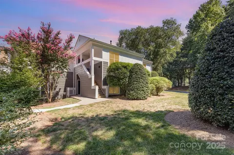 765 Southwest Dr, Davidson, NC 28036