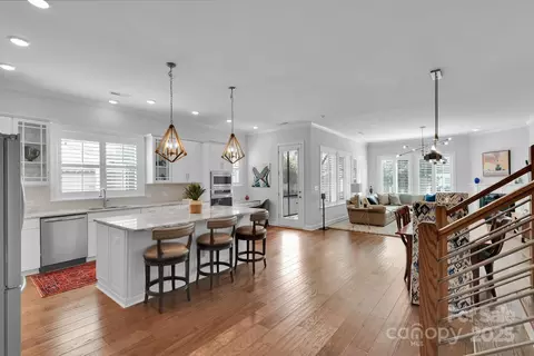 13005 Kornegy Dr, Charlotte, NC 28277