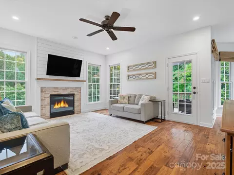 11125 Windgate Ct, Tega Cay, SC 29708 photo 5