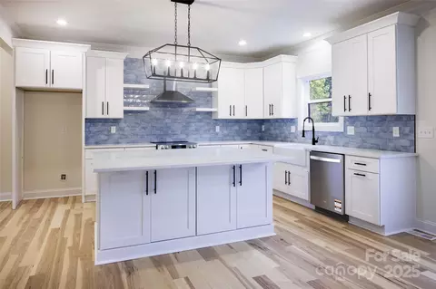 Kitchen - 5891 Vinewood Rd, Davidson, NC 28036 photo 1 of 1