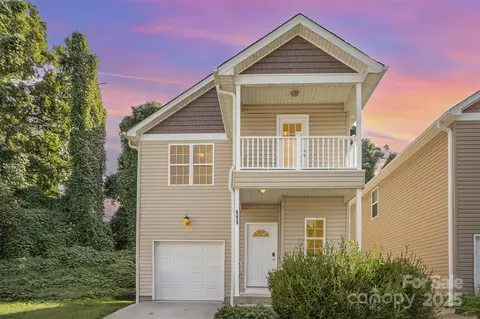 114 Lookout Point Pl, Mooresville, NC 28115