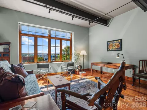 100 Coxe 306 Ave #306, Asheville, NC 28801