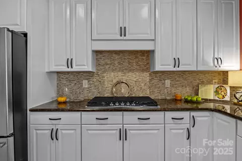 Kitchen - 17405 Springwinds Dr, Cornelius, NC 28031 photo 1 of 6