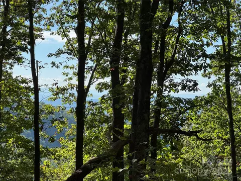 400 High Hickory 25 Trl #25, Swannanoa, NC 28778