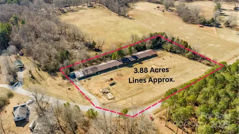 168 Hudspeth Rd, Statesville, NC 28677